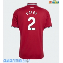 Camisa de time de futebol Manchester United Diogo Dalot #2 Replicas 1º Equipamento 2026-27 Manga Curta